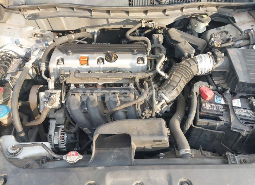 Photo 10 of 2011 Honda Accord 2.4 LX (VIN 1HGCP2F36BA014943)