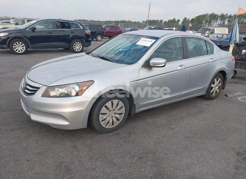 Photo 2 of 2011 Honda Accord 2.4 LX (VIN 1HGCP2F36BA014943)