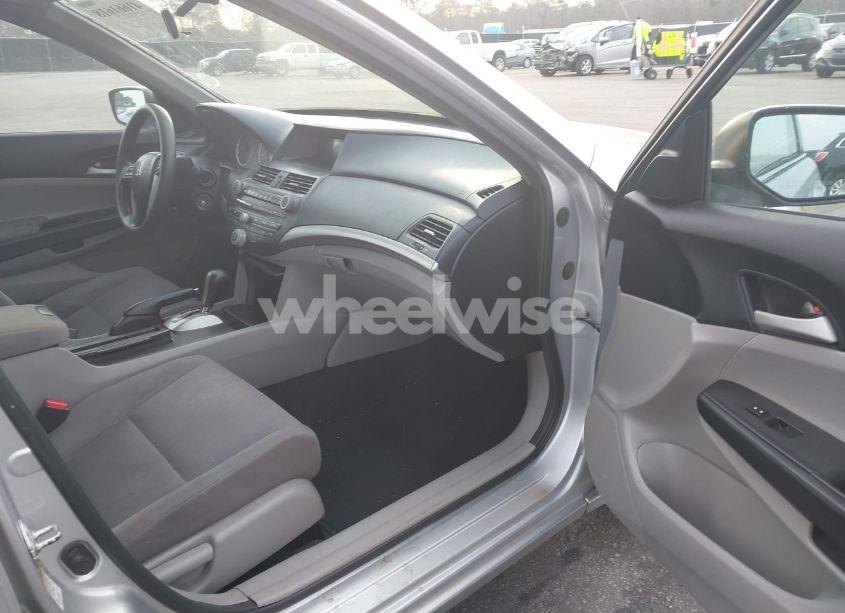 Photo 5 of 2011 Honda Accord 2.4 LX (VIN 1HGCP2F36BA014943)