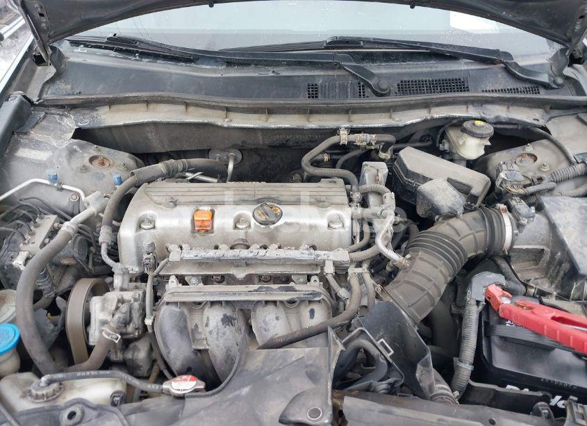 Photo 10 of 2011 Honda Accord 2.4 LX (VIN 1HGCP2F36BA032858)