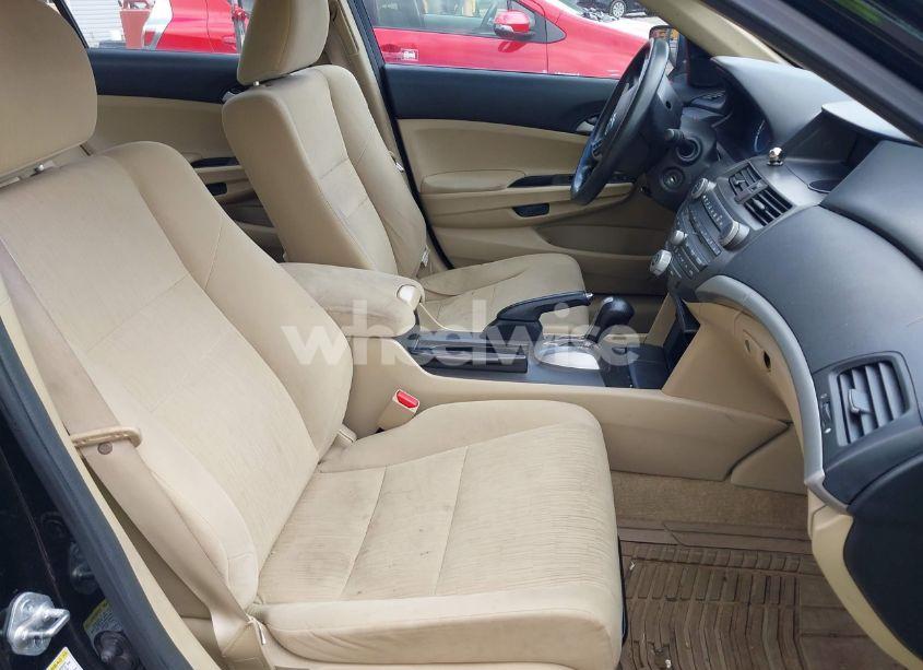 Photo 5 of 2012 Honda Accord 2.4 LX (VIN 1HGCP2F36CA022770)