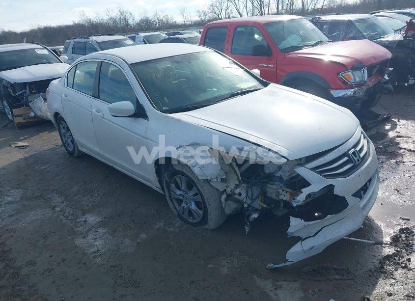 2012 Honda Accord 2.4 LX (VIN 1HGCP2F36CA070964) main photo