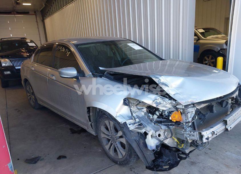 2012 Honda Accord 2.4 LX (VIN 1HGCP2F36CA075887) main photo