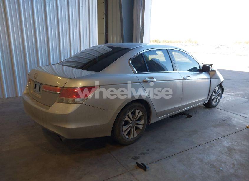 Photo 4 of 2012 Honda Accord 2.4 LX (VIN 1HGCP2F36CA075887)