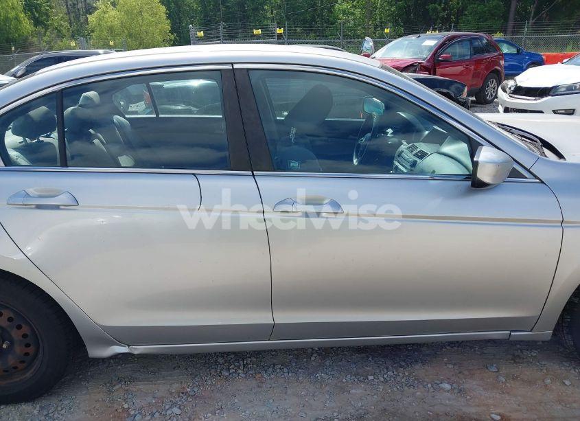 Photo 13 of 2012 Honda Accord 2.4 LX (VIN 1HGCP2F36CA109181)