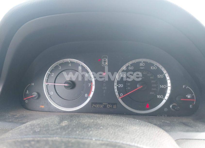 Photo 16 of 2010 Honda Accord 2.4 LX (VIN 1HGCP2F37AA002735)