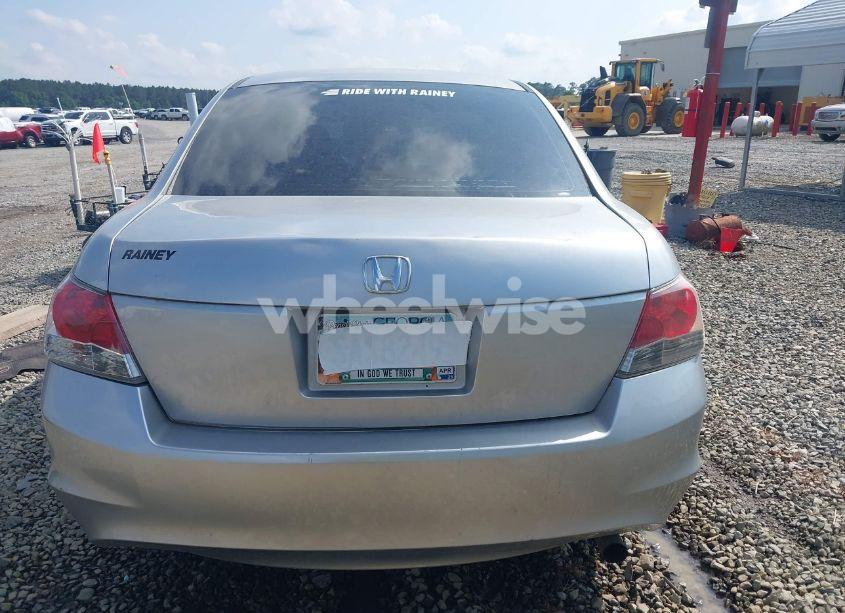 Photo 17 of 2010 Honda Accord 2.4 LX (VIN 1HGCP2F37AA002735)