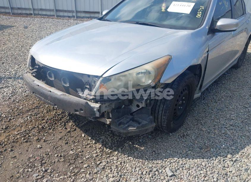 Photo 6 of 2010 Honda Accord 2.4 LX (VIN 1HGCP2F37AA002735)