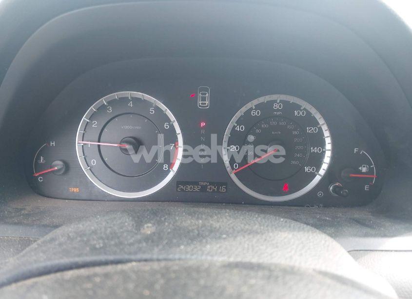 Photo 7 of 2010 Honda Accord 2.4 LX (VIN 1HGCP2F37AA002735)