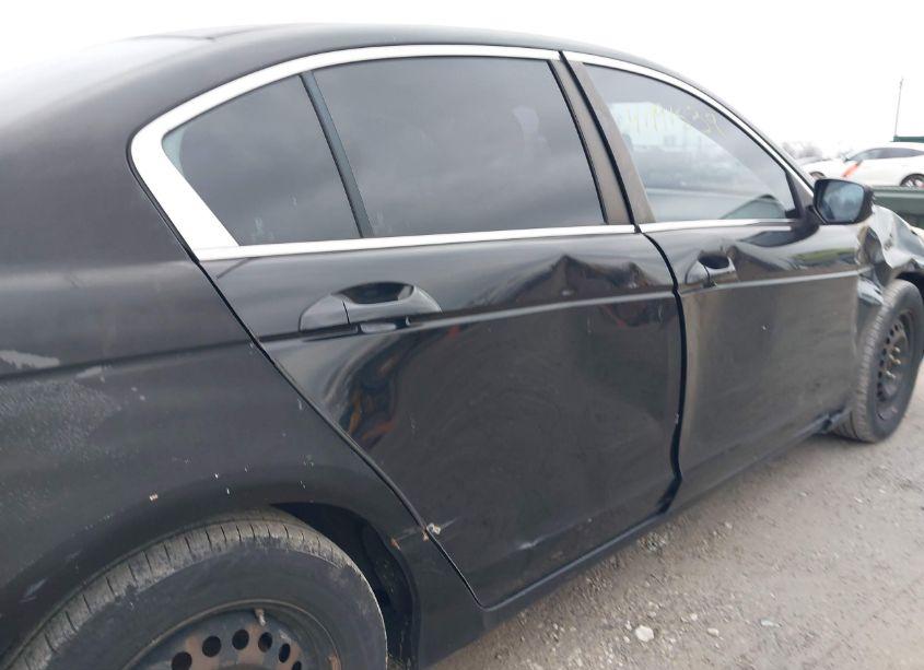 Photo 13 of 2010 Honda Accord 2.4 LX (VIN 1HGCP2F37AA015047)