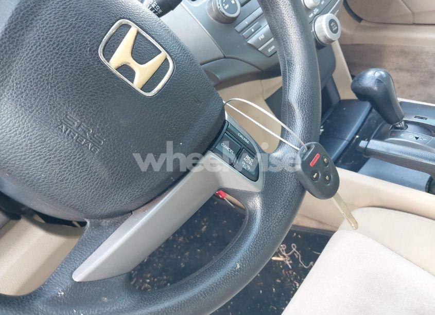 Photo 11 of 2010 Honda Accord 2.4 LX (VIN 1HGCP2F37AA023469)