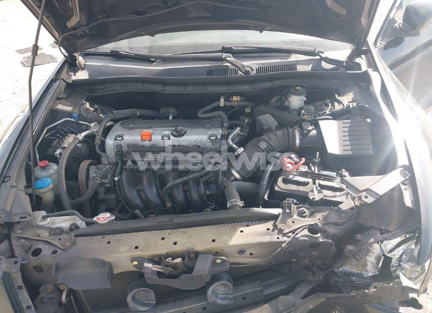 Photo 10 of 2010 Honda Accord 2.4 LX (VIN 1HGCP2F37AA025156)