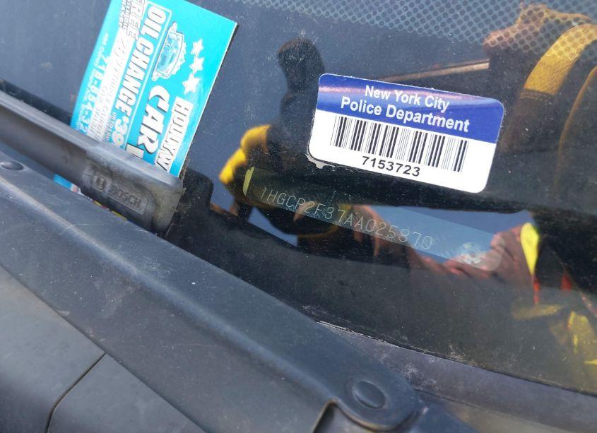 Photo 9 of 2010 Honda Accord 2.4 LX (VIN 1HGCP2F37AA025870)