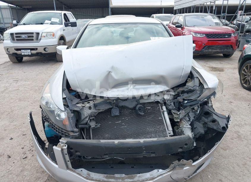 Photo 12 of 2010 Honda Accord 2.4 LX (VIN 1HGCP2F37AA041549)