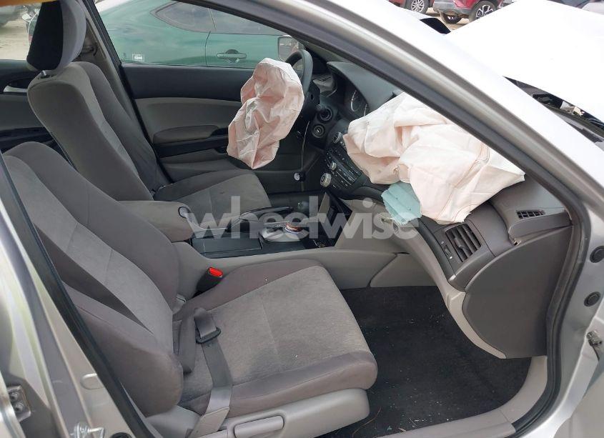 Photo 5 of 2010 Honda Accord 2.4 LX (VIN 1HGCP2F37AA041549)