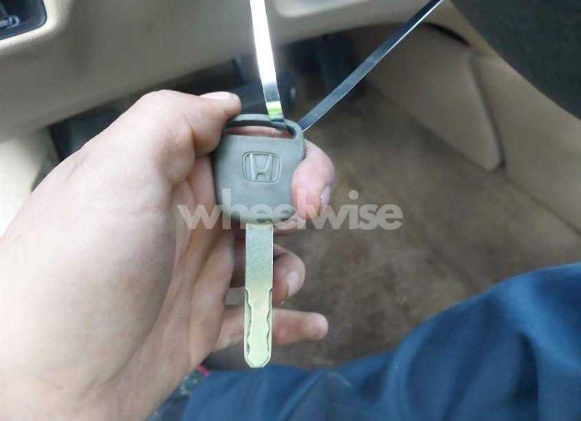 Photo 11 of 2010 Honda Accord 2.4 LX (VIN 1HGCP2F37AA113558)