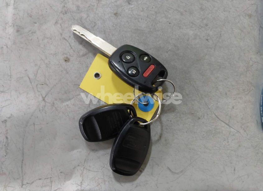 Photo 11 of 2010 Honda Accord 2.4 LX (VIN 1HGCP2F37AA136726)