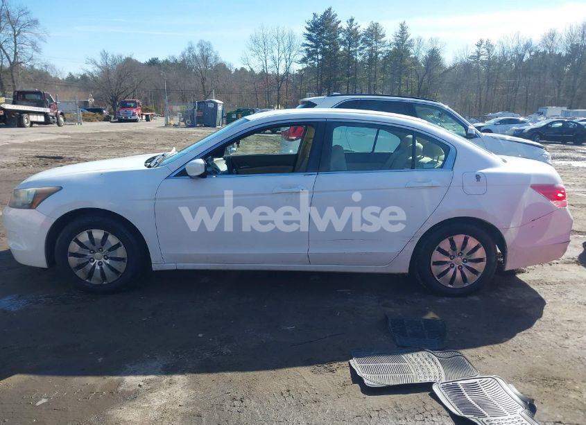 Photo 14 of 2010 Honda Accord 2.4 LX (VIN 1HGCP2F37AA197137)