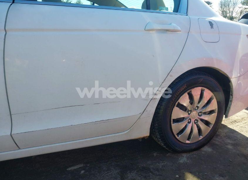 Photo 6 of 2010 Honda Accord 2.4 LX (VIN 1HGCP2F37AA197137)