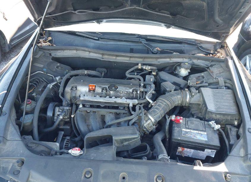 Photo 10 of 2011 Honda Accord 2.4 LX (VIN 1HGCP2F37BA022954)