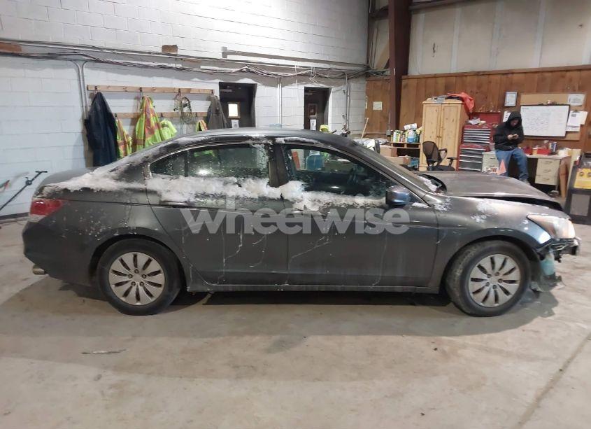 Photo 13 of 2011 Honda Accord 2.4 LX (VIN 1HGCP2F37BA085102)