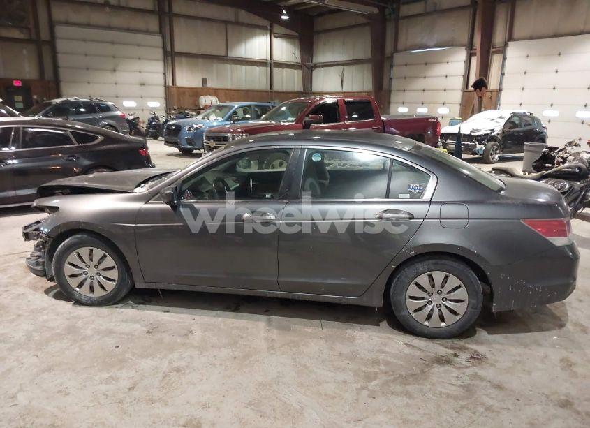 Photo 14 of 2011 Honda Accord 2.4 LX (VIN 1HGCP2F37BA085102)