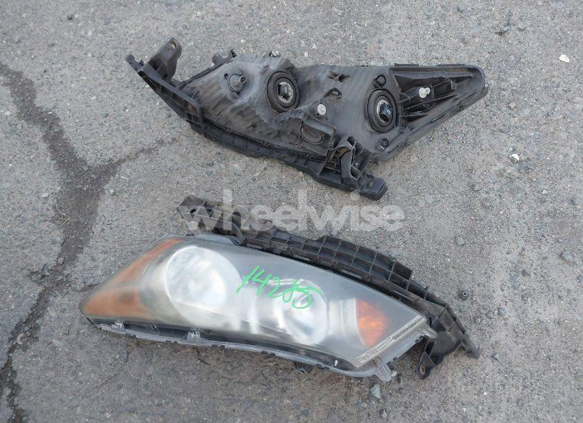 Photo 12 of 2011 Honda Accord 2.4 LX (VIN 1HGCP2F37BA108443)