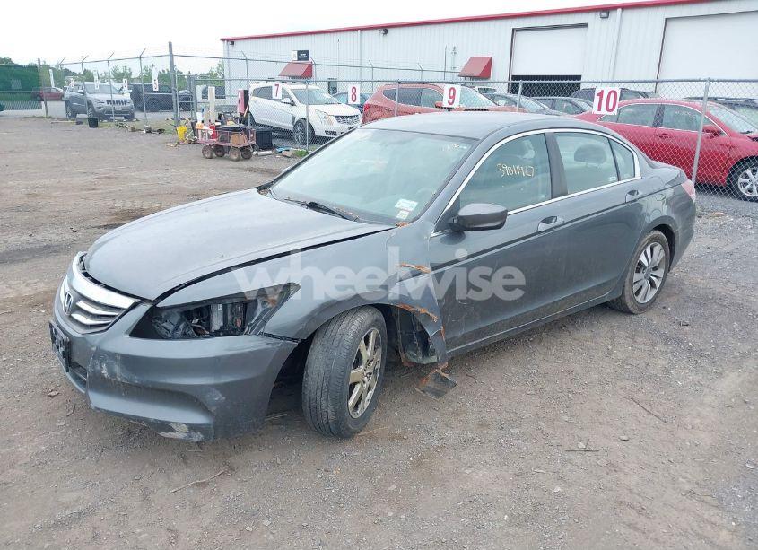 Photo 2 of 2011 Honda Accord 2.4 LX (VIN 1HGCP2F37BA124030)