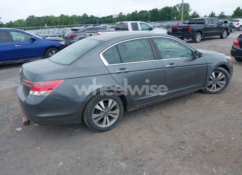 Photo 4 of 2011 Honda Accord 2.4 LX (VIN 1HGCP2F37BA124030)