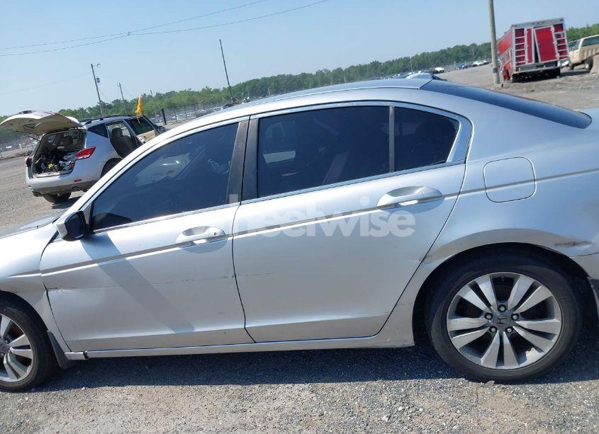 Photo 14 of 2011 Honda Accord SDN LX (VIN 1HGCP2F37BA148845)