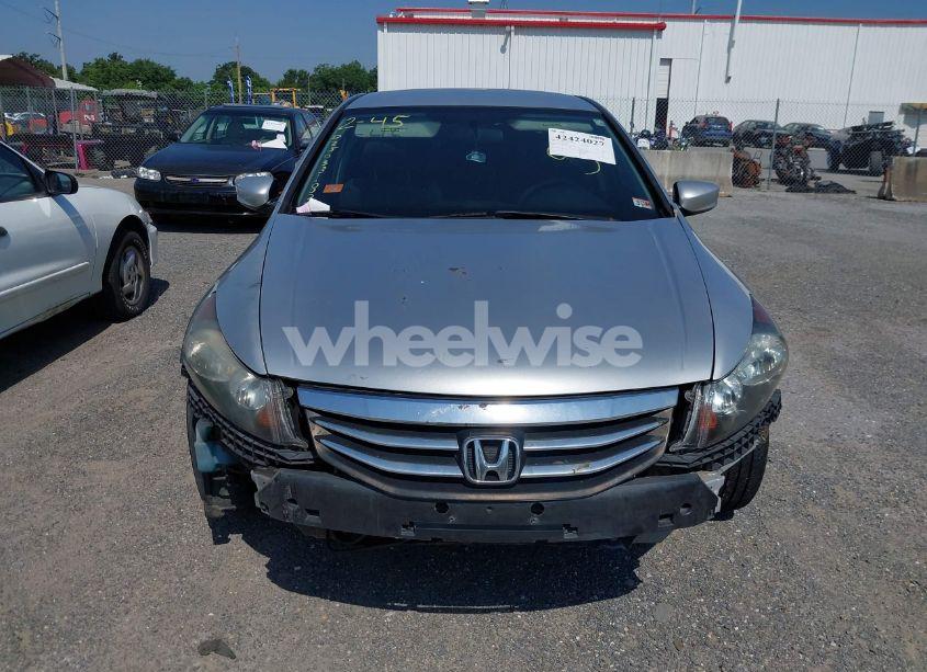 Photo 6 of 2011 Honda Accord SDN LX (VIN 1HGCP2F37BA148845)