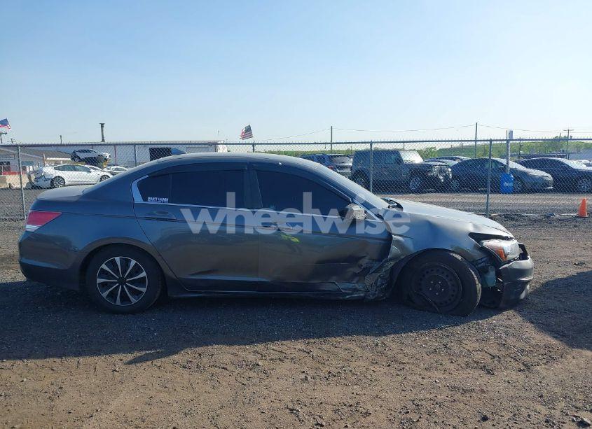 Photo 13 of 2012 Honda Accord 2.4 LX (VIN 1HGCP2F37CA139659)