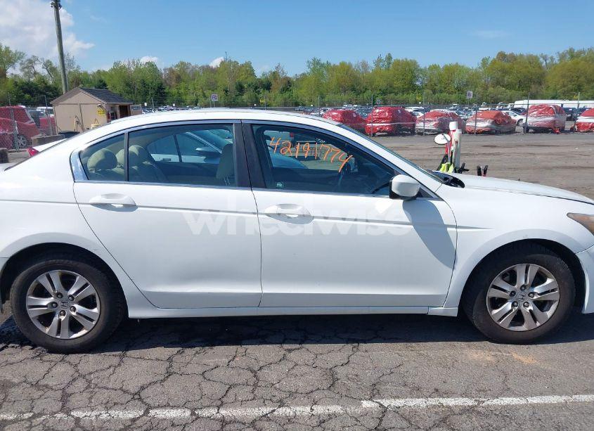 Photo 13 of 2012 Honda Accord 2.4 LX (VIN 1HGCP2F37CA211847)