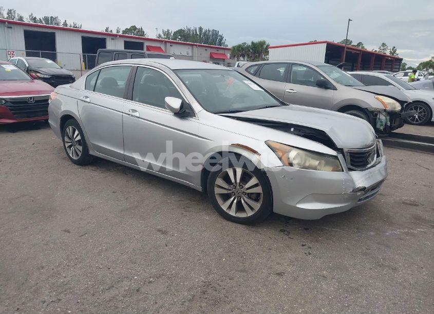 2010 Honda Accord 2.4 LX (VIN 1HGCP2F38AA114220) main photo