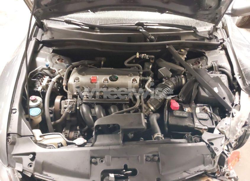 Photo 10 of 2010 Honda Accord 2.4 LX (VIN 1HGCP2F38AA118915)