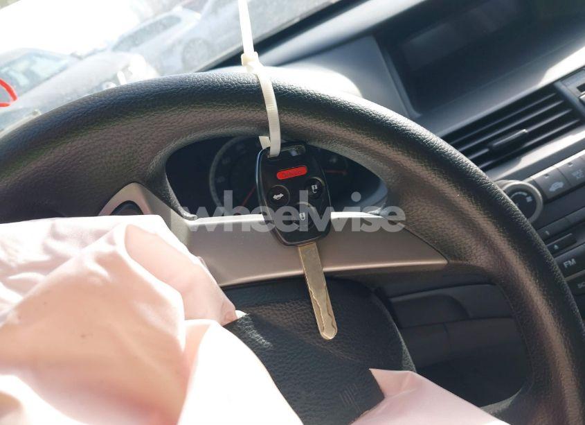 Photo 11 of 2010 Honda Accord 2.4 LX (VIN 1HGCP2F38AA118915)