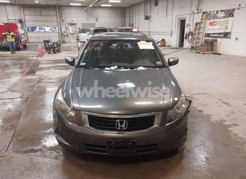 Photo 12 of 2010 Honda Accord 2.4 LX (VIN 1HGCP2F38AA131065)