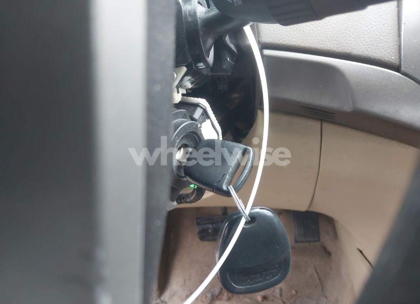 Photo 11 of 2010 Honda Accord 2.4 LX (VIN 1HGCP2F38AA159951)