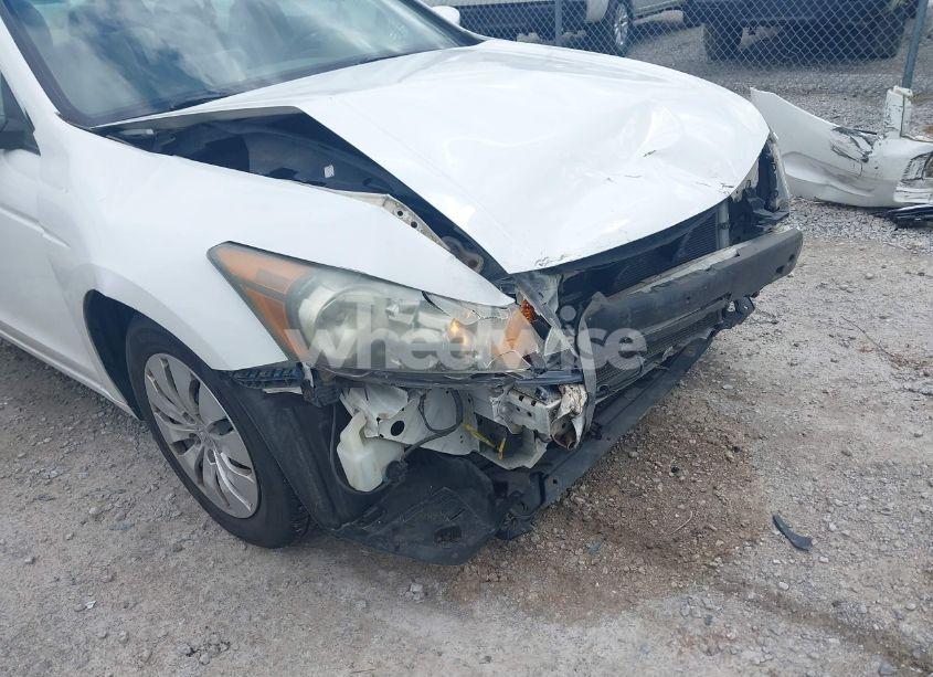 Photo 13 of 2010 Honda Accord 2.4 LX (VIN 1HGCP2F38AA190312)