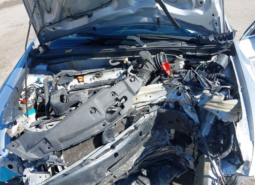 Photo 10 of 2011 Honda Accord 2.4 LX (VIN 1HGCP2F38BA000672)