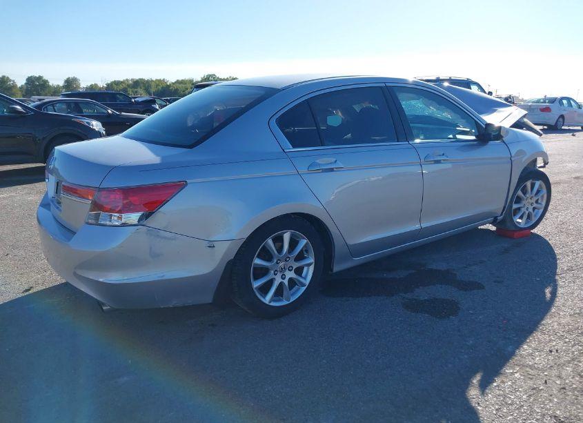 Photo 4 of 2011 Honda Accord 2.4 LX (VIN 1HGCP2F38BA000672)