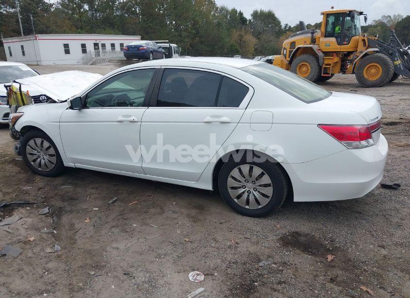 Photo 15 of 2011 Honda Accord 2.4 LX (VIN 1HGCP2F38BA013101)