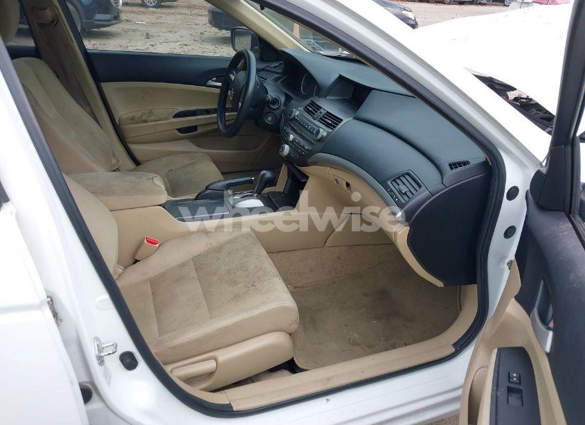 Photo 5 of 2011 Honda Accord 2.4 LX (VIN 1HGCP2F38BA013101)