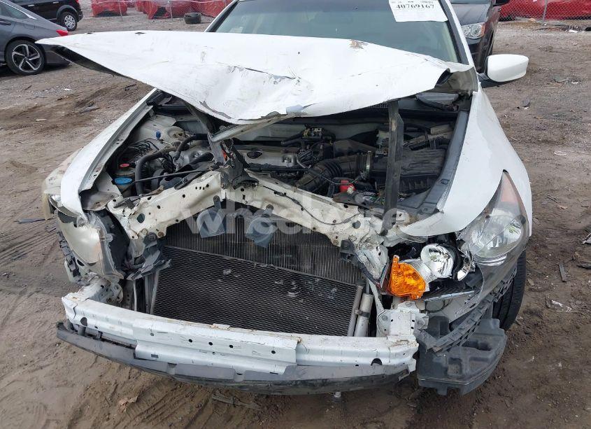 Photo 6 of 2011 Honda Accord 2.4 LX (VIN 1HGCP2F38BA013101)