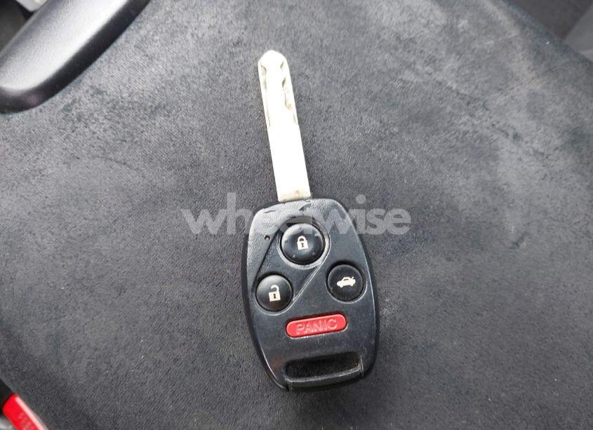 Photo 11 of 2011 Honda Accord 2.4 LX (VIN 1HGCP2F38BA015513)