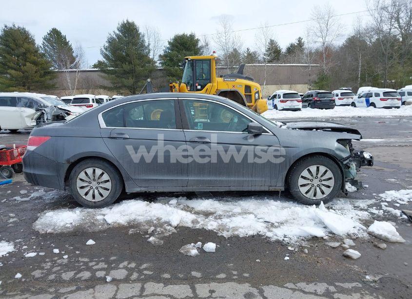 Photo 13 of 2011 Honda Accord 2.4 LX (VIN 1HGCP2F38BA015513)
