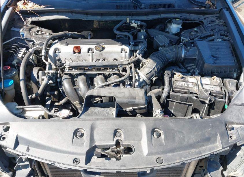 Photo 10 of 2011 Honda Accord 2.4 LX (VIN 1HGCP2F38BA058877)