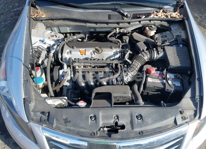 Photo 10 of 2011 Honda Accord 2.4 LX (VIN 1HGCP2F38BA076957)