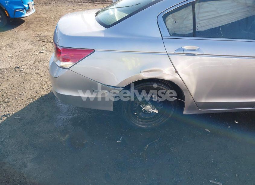 Photo 12 of 2011 Honda Accord 2.4 LX (VIN 1HGCP2F38BA076957)