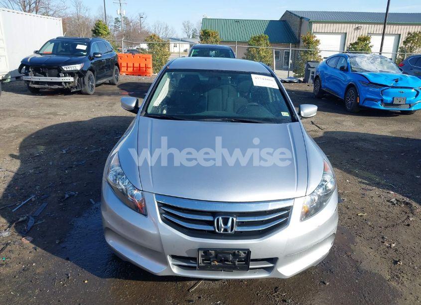 Photo 13 of 2011 Honda Accord 2.4 LX (VIN 1HGCP2F38BA076957)
